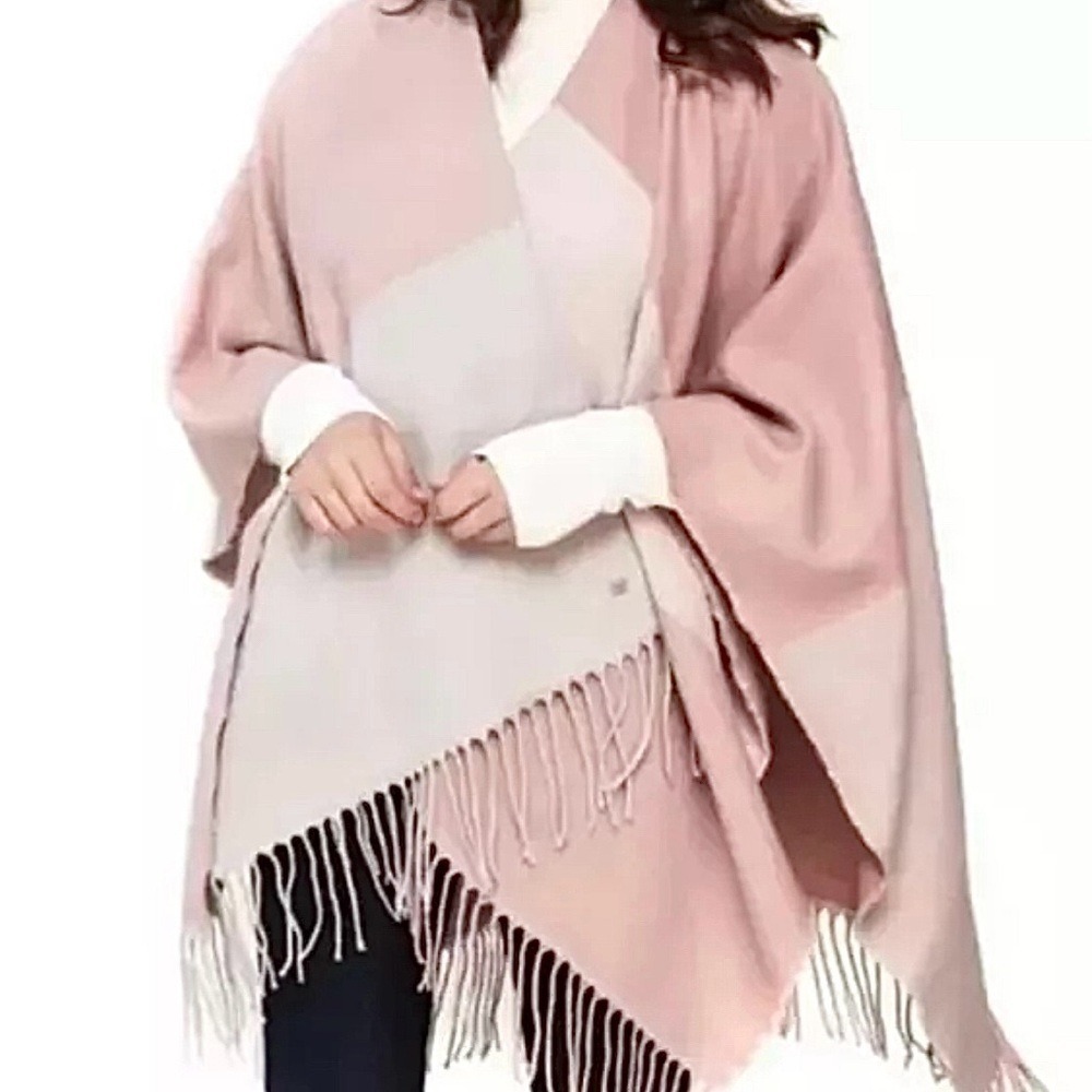 SOIA & KYO Yadira Woven Oversized Scarfigan Outerwear Poncho Pink/Tan